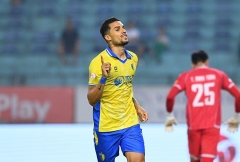 Hoàng Hên thăng hoa với hiệu suất 111 phút/bàn gây sốt V.League