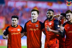 Trực tiếp bóng đá Ninh Bình 2-0 Hải Phòng: Hoàng Đức chấn thương