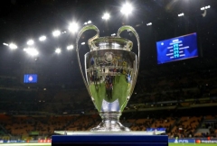 NÓNG: Champions League xuất hiện HLV đầu tiên từ chức mùa này