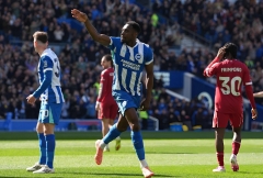 Trực tiếp Brighton 1-0 Liverpool: Gáo nước lạnh đầu tiên