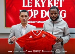 Ronaldo đặt mục tiêu vô địch V-League