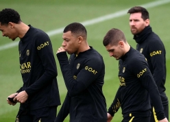 Tiền đạo số 1 Liverpool thừa nhận 'khó thở' khi chơi bóng cùng Messi