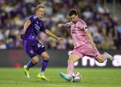 Sự thật phía sau việc Messi bất ngờ nghỉ trận khi sắp chạm mốc 900 bàn