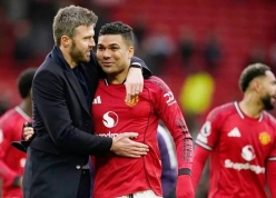 MU quyết tâm tìm người thay thế Michael Carrick
