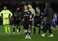 Đừng dại lao vào ‘cơn ác mộng’ Chelsea