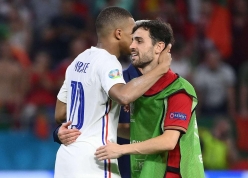 Bernardo Silva nói thẳng về Mbappe trước ngày ra mắt Real Madrid