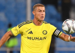 Ronaldo đáng được hưởng phạt đền, chuyên gia chỉ ra sai sót của trọng tài