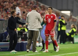 HLV Kompany: '75.000 khán giả đều vui cho Musiala'