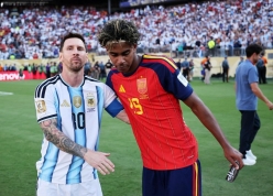 Yamal nói thẳng khả năng giành Quả bóng vàng của Messi