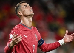 CHÍNH THỨC: LĐBĐ Bồ Đào Nha ra án cấm thi đấu với Ronaldo
