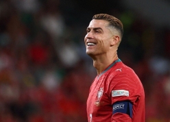Huyền thoại Bồ Đào Nha nói về án phạt của Ronaldo: 'Thật nực cười'