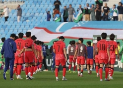 Báo Hàn đồng loạt phẫn nộ khi thua đậm khắc tinh của U23 Việt Nam