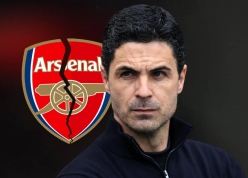 Sa thải Arteta, Arsenal chọn bổ nhiệm HLV từng ném pizza vào Sir Alex