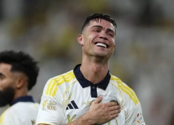 CHÍNH THỨC: Ronaldo đi vào lịch sử khi vô địch cùng Al Nassr