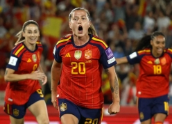Vùi dập Anh 4 bàn, Tây Ban Nha vươn lên dẫn đầu bảng World Cup