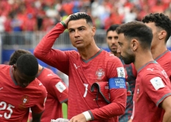CHÍNH THỨC: Bồ Đào Nha tuyên bố về người kế thừa số 7 thay Ronaldo