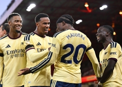Madueke tỏa sáng từ ghế dự bị, Arsenal nhọc nhằn đả bại Nottingham Forest