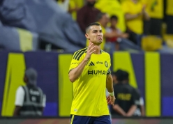 Phản ứng bất ngờ của Ronaldo vì xịt penalty ngay sau vụ Ten Hag gây bão
