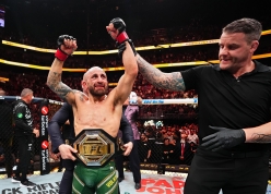 Alexander Volkanovski bác bỏ tin đồn giải nghệ