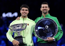 Djokovic: 'Alcaraz đã là huyền thoại ở tuổi 22'
