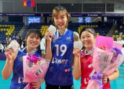 Khổng lồ bóng chuyền nữ Việt Nam chia tay CLB á quân Mông Cổ