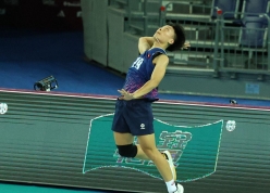 Đặng Thị Hồng tái xuất