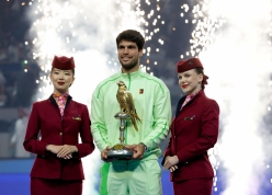 Đè bẹp Fils, Alcaraz lần đầu vô địch Qatar Open