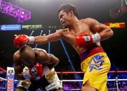 Tái đấu Manny Pacquiao, Floyd Mayweather nguy cơ thua trận đầu tiên trong sự nghiệp