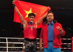 Nguyễn Trần Duy Nhất xử gọn cao thủ châu Âu, bảo vệ thành công ngôi vô địch thế giới