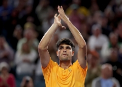 Hạ sao trẻ sáng giá, Alcaraz khởi đầu thuận lợi ở Miami Open 2026