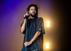 Rapper đình đám thế giới gia nhập giải bóng rổ nhà nghề Trung Quốc