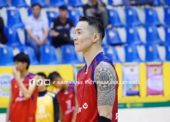 Batsuuri đập lún sàn, LPB Ninh Bình tạo bất ngờ trước Thể Công Tân Cảng