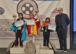 Kì thủ Việt Nam 8 tuổi vô địch cờ vua thế giới