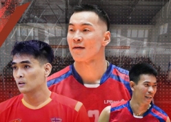 Rivan Nurmulki sát cánh Batsuuri Battur ở giải bóng chuyền hội làng