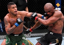 UFC 'tiễn ra đường' hai võ sĩ kì cựu