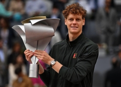 Vô địch Madrid Open, Sinner san bằng thành tích của Alcaraz