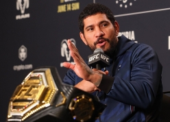 Alex Pereira cảnh cáo cái tên này trước thềm UFC Nhà Trắng