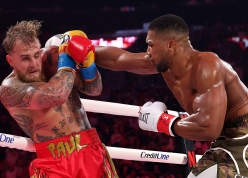 Từ bỏ boxing, Jake Paul lấn sân bóng bầu dục Mỹ?