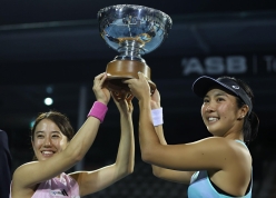 Tay vợt Indonesia giành chức vô địch WTA Tour thứ 7 trong sự nghiệp