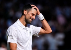 Hạ 'máy giao bóng', Djokovic cân bằng kỉ lục của Federer