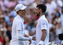Thắng dễ Djokovic, Sinner năm thứ hai liên tiếp lọt chung kết Wimbledon