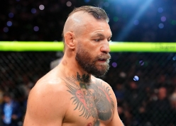 Conor McGregor có động thái đáng chú ý sau chấn thương ở UFC 329
