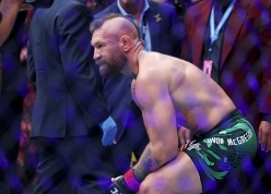 Conor McGregor đòi hủy kết quả trận thua trước Max Holloway ở UFC 329