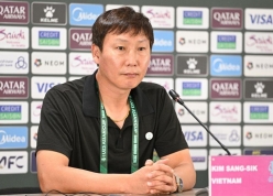 HLV Kim Sang Sik nghẹn ngào lên tiếng khi U23 Việt Nam thắng Hàn Quốc