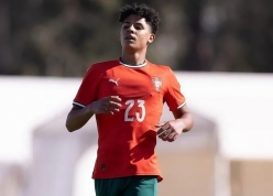 Con trai Ronaldo gây ấn tượng mạnh trong màu áo Bồ Đào Nha