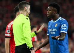 Vinicius bị phân biệt chủng tộc, trận của Real Madrid xảy ra hỗn loạn