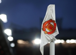 Thần đồng '100 năm có 1' của MU bị cấm thi đấu tại Premier League