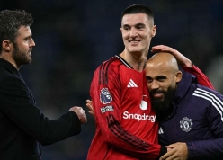 Cặp đôi 'song sát' của MU báo tin buồn