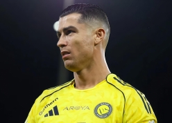 Tiếp quản CLB mới, Ronaldo lập tức bị đòi nợ