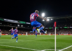 Đại thắng Fiorentina, Crystal Palace đặt 1 chân và bán kết cúp C3
